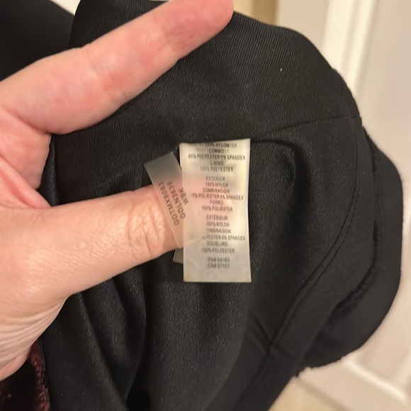 NWT, Gorgeous Guess sequin long sleeve dress, size 16 - Picture 4 of 8